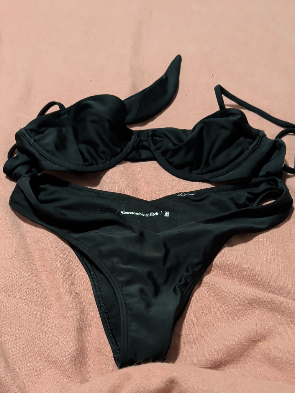 Abercrombie & Fitch Black Underwire Bikini Set